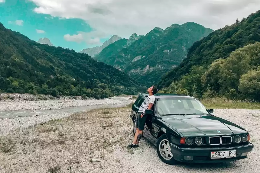 6000 километров и ни одной поломки. Как белорус на BMW E34 ездил в Италию