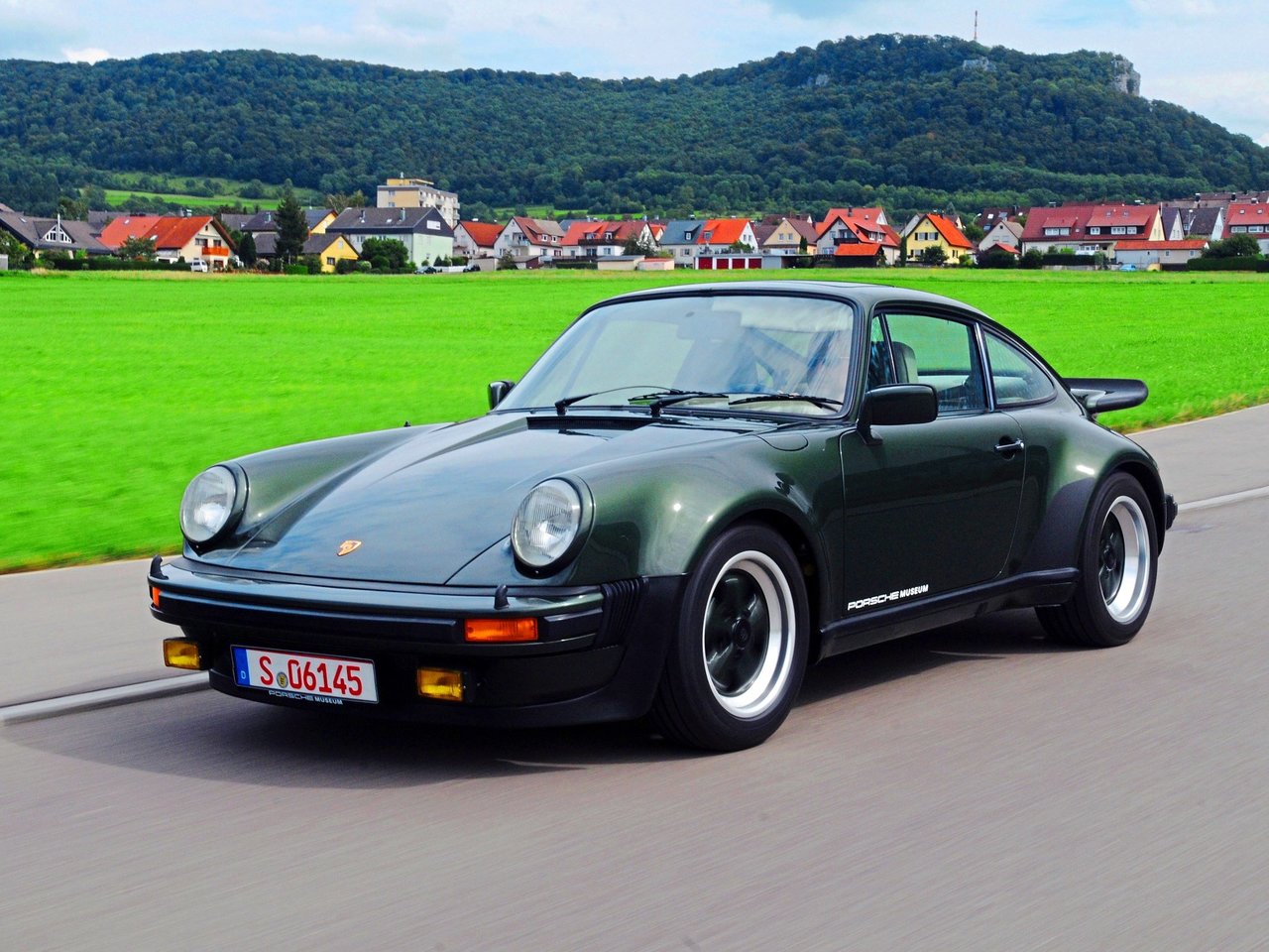 Porsche 911 II (911, 930), купе