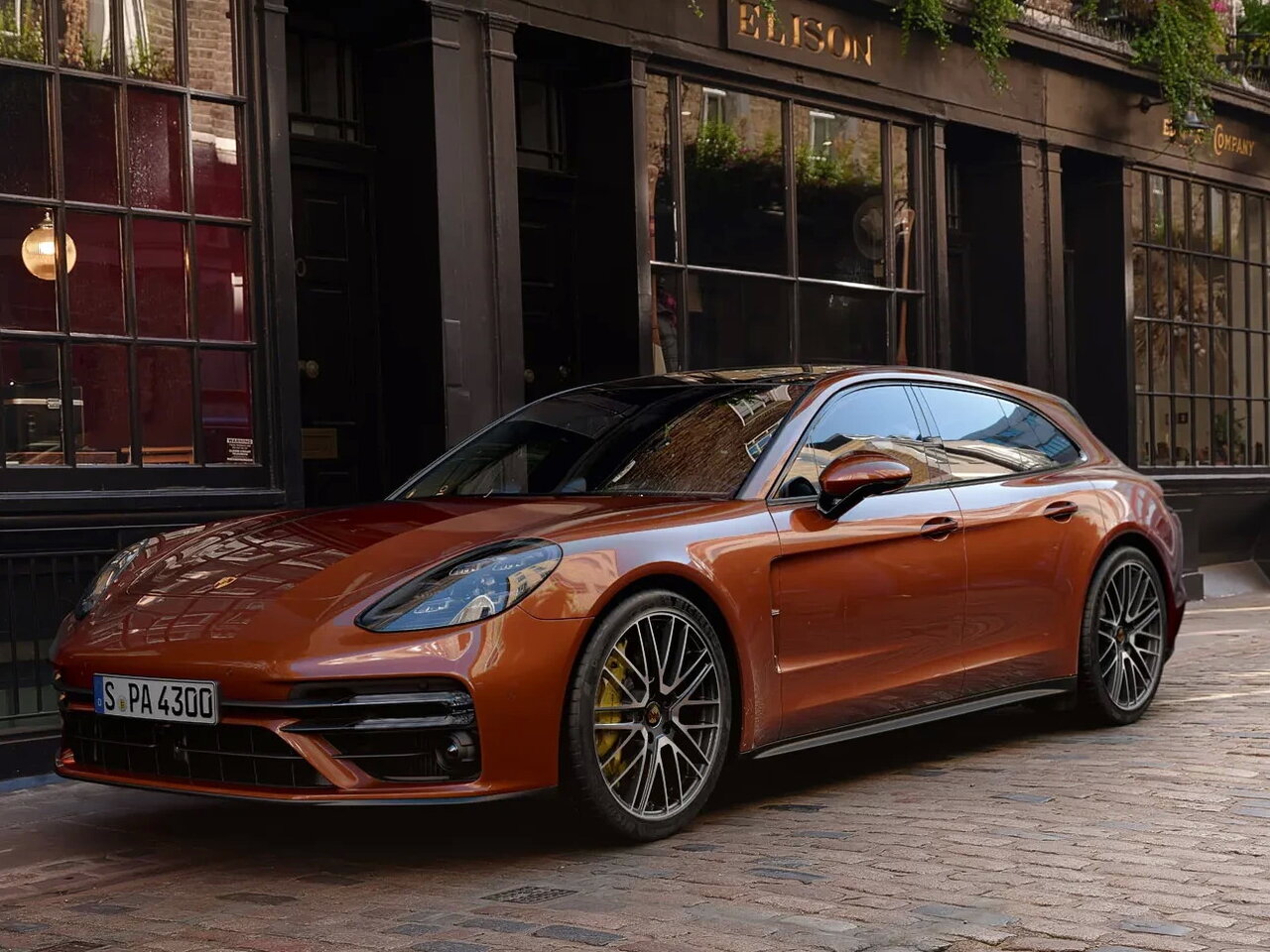 Porsche Panamera II Рестайлинг, универсал 5 дв.