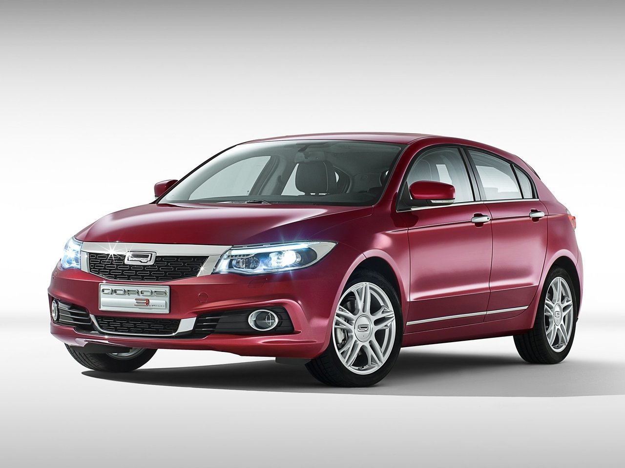 Qoros 3 I, хэтчбек 5 дв.