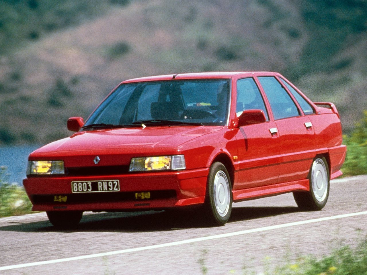 Renault 21 I, седан