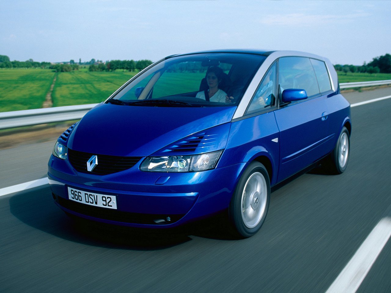 Renault Avantime I, компактвэн