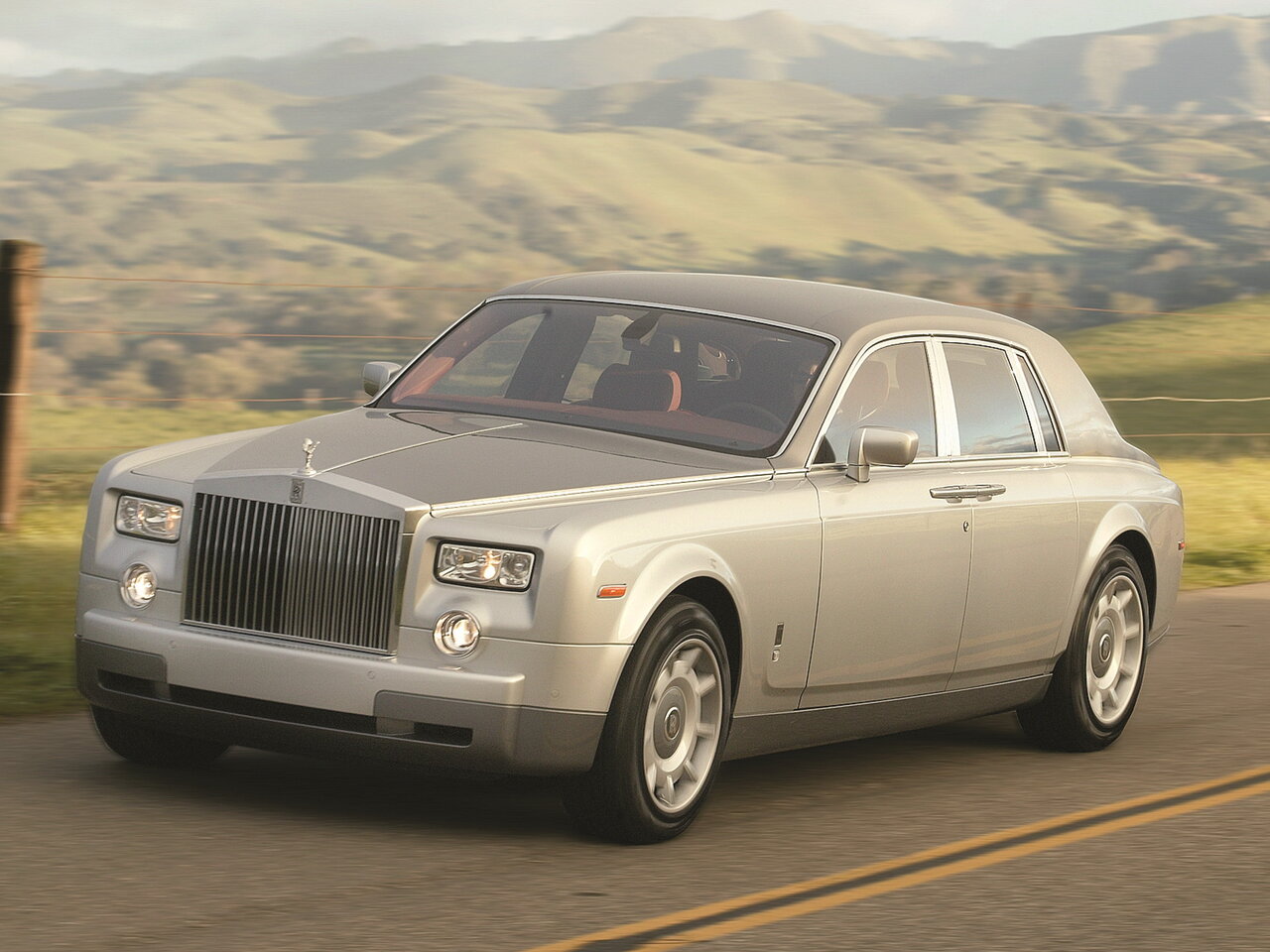 Rolls-Royce Phantom VII, седан