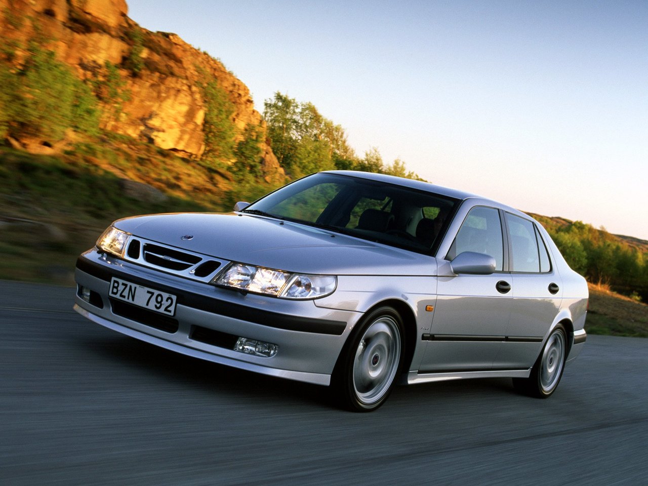 Saab 9-5 I, седан