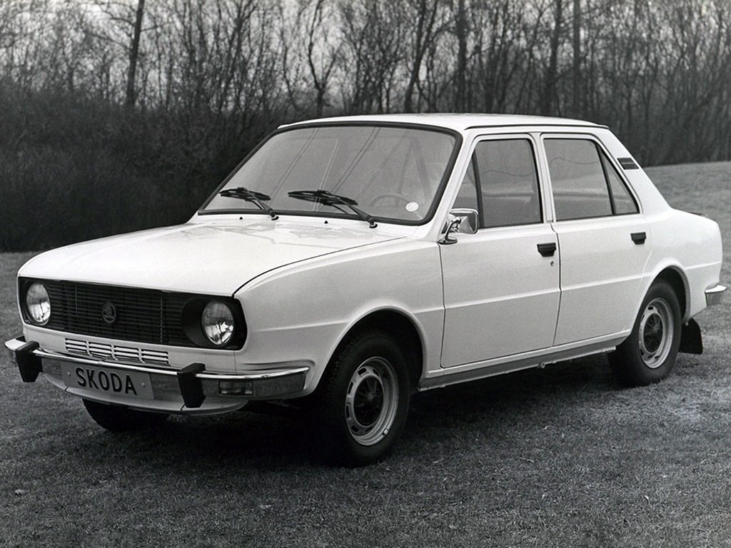 Skoda 105, 120 I, седан