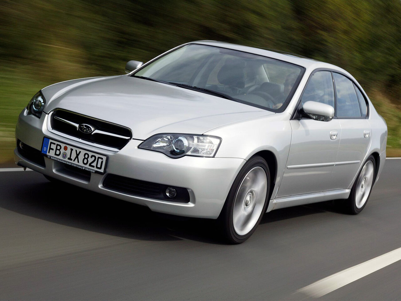 Subaru Legacy IV, седан