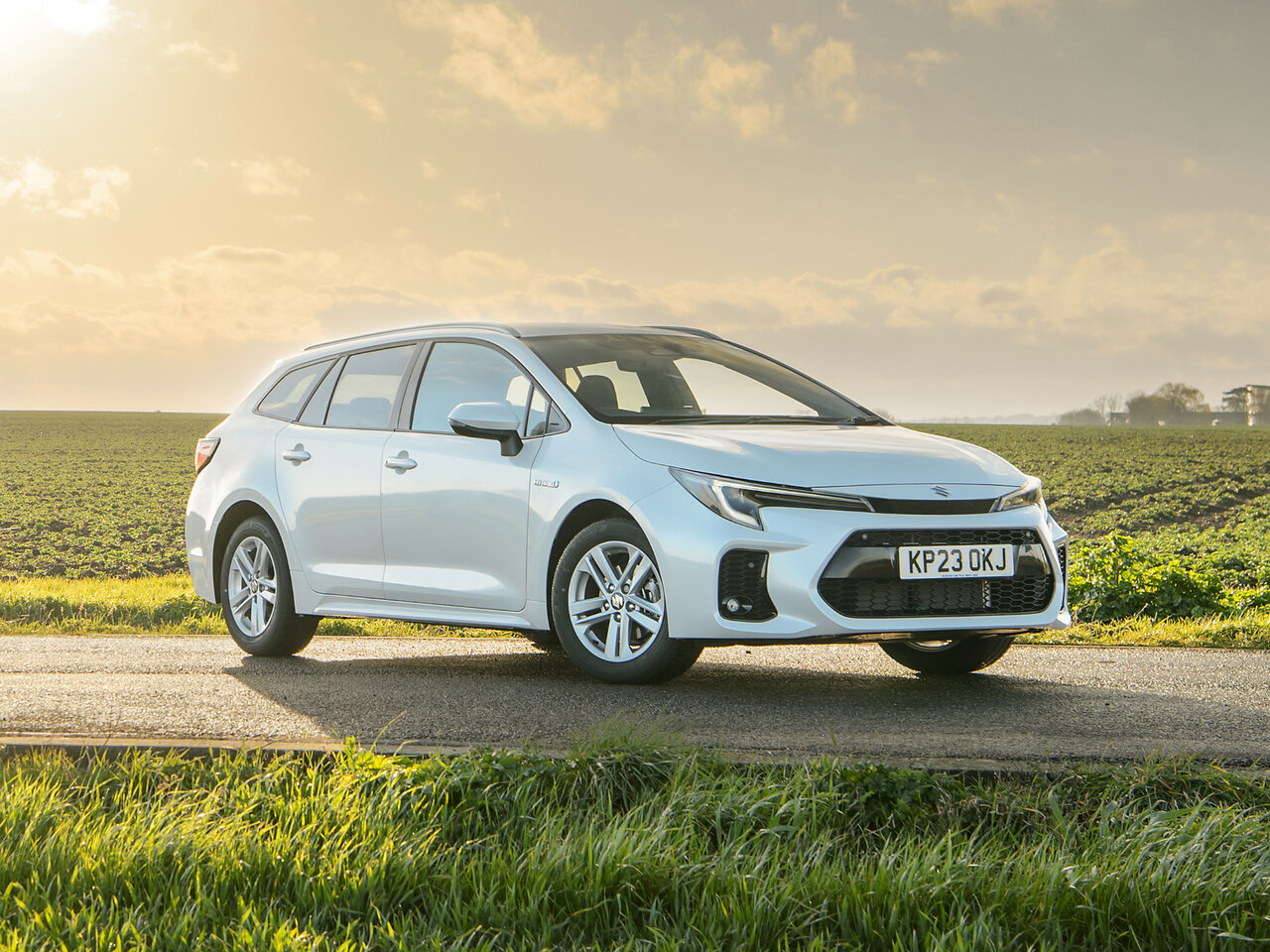 Suzuki Swace I Рестайлинг, универсал 5 дв.