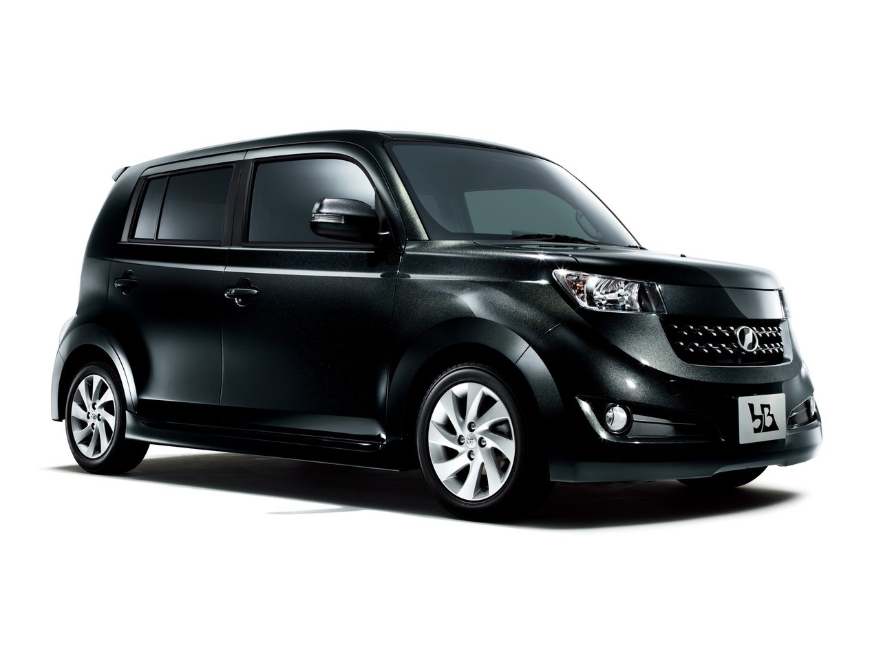 Toyota bB II, компактвэн