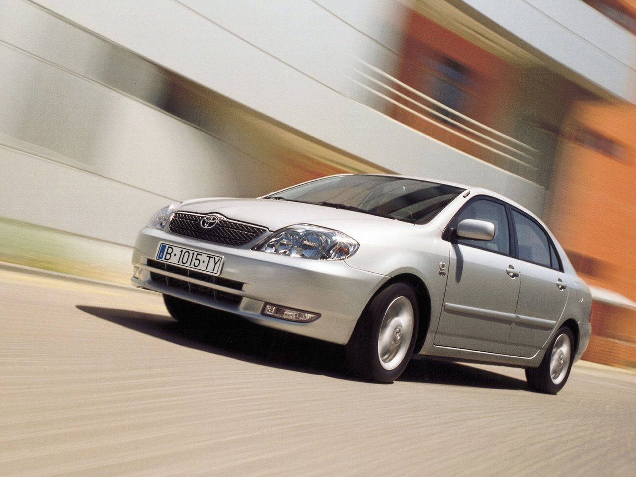 Toyota Corolla IX (E120, E130), седан