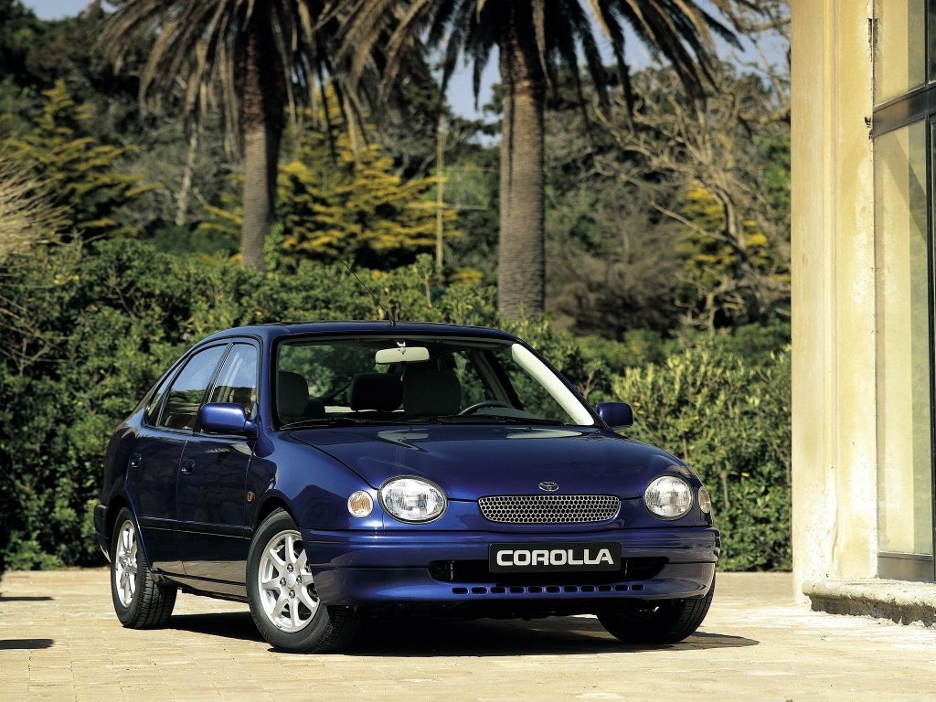 Toyota Corolla VIII (E110), лифтбек