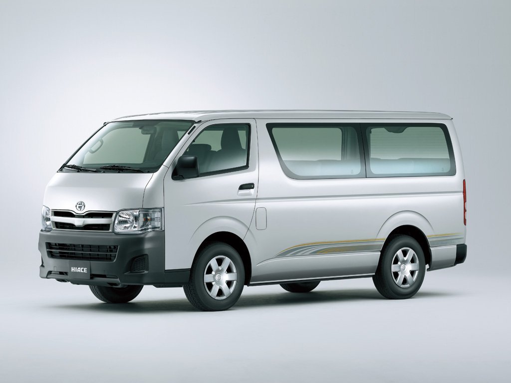 Toyota HiAce H200, минивэн
