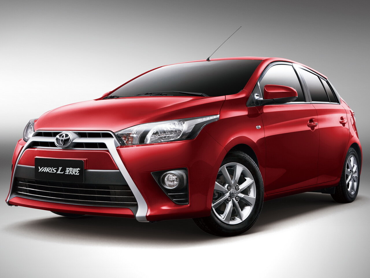 Toyota Yaris XP150, хэтчбек 5 дв.