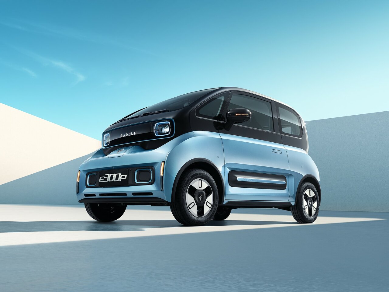 Baojun E300 I, хэтчбек 3 дв.