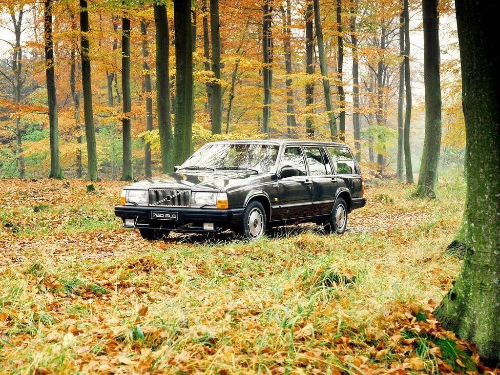 Volvo 760 I, универсал 5 дв.