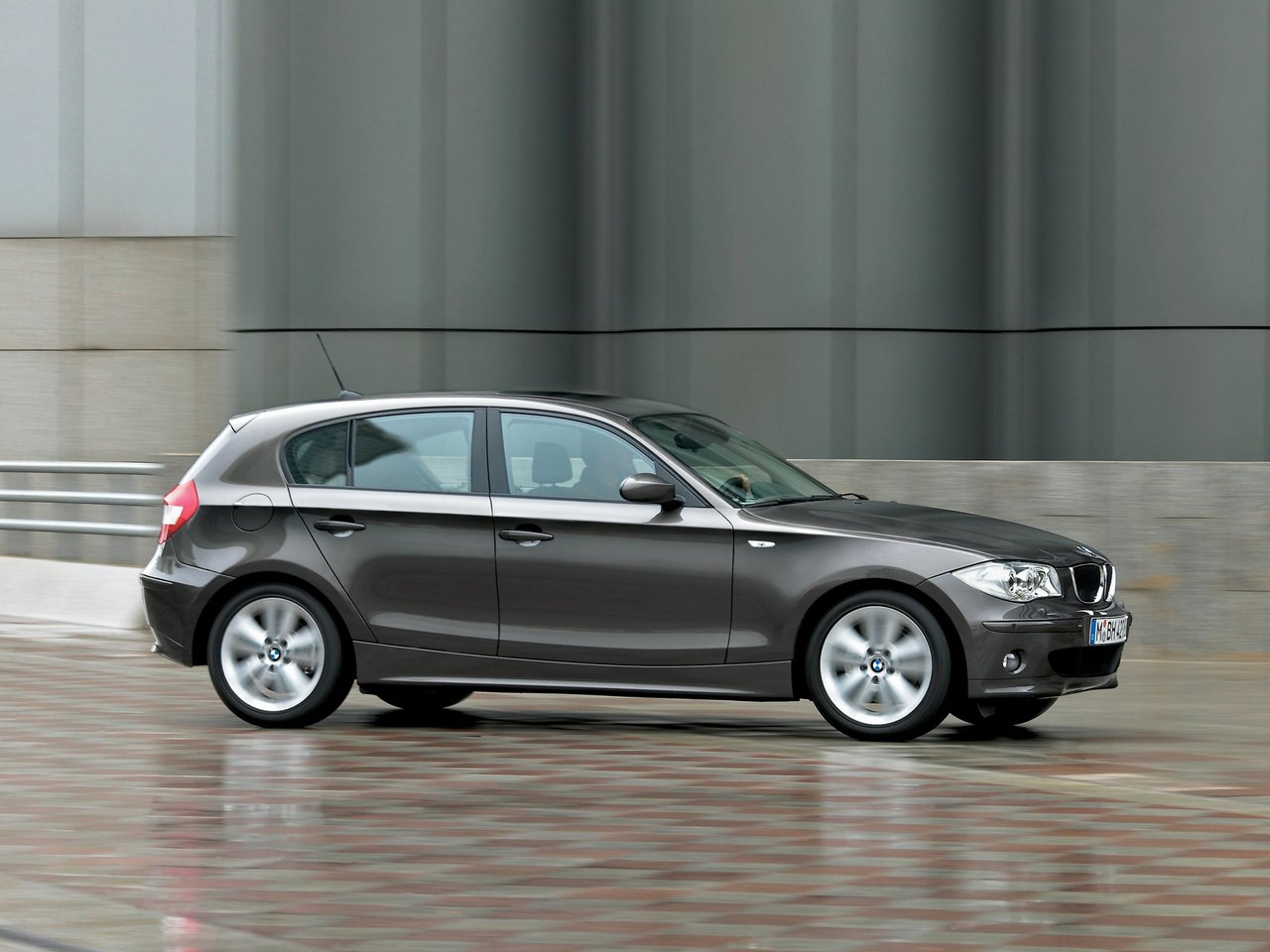 BMW 1 серии I (E81/E82/E87/E88), хэтчбек 5 дв.
