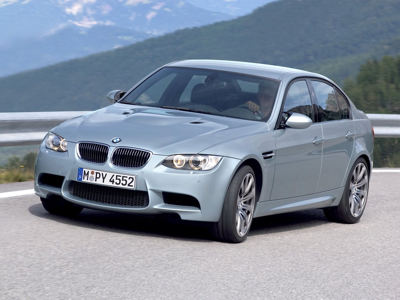 BMW M3 IV (E90), седан