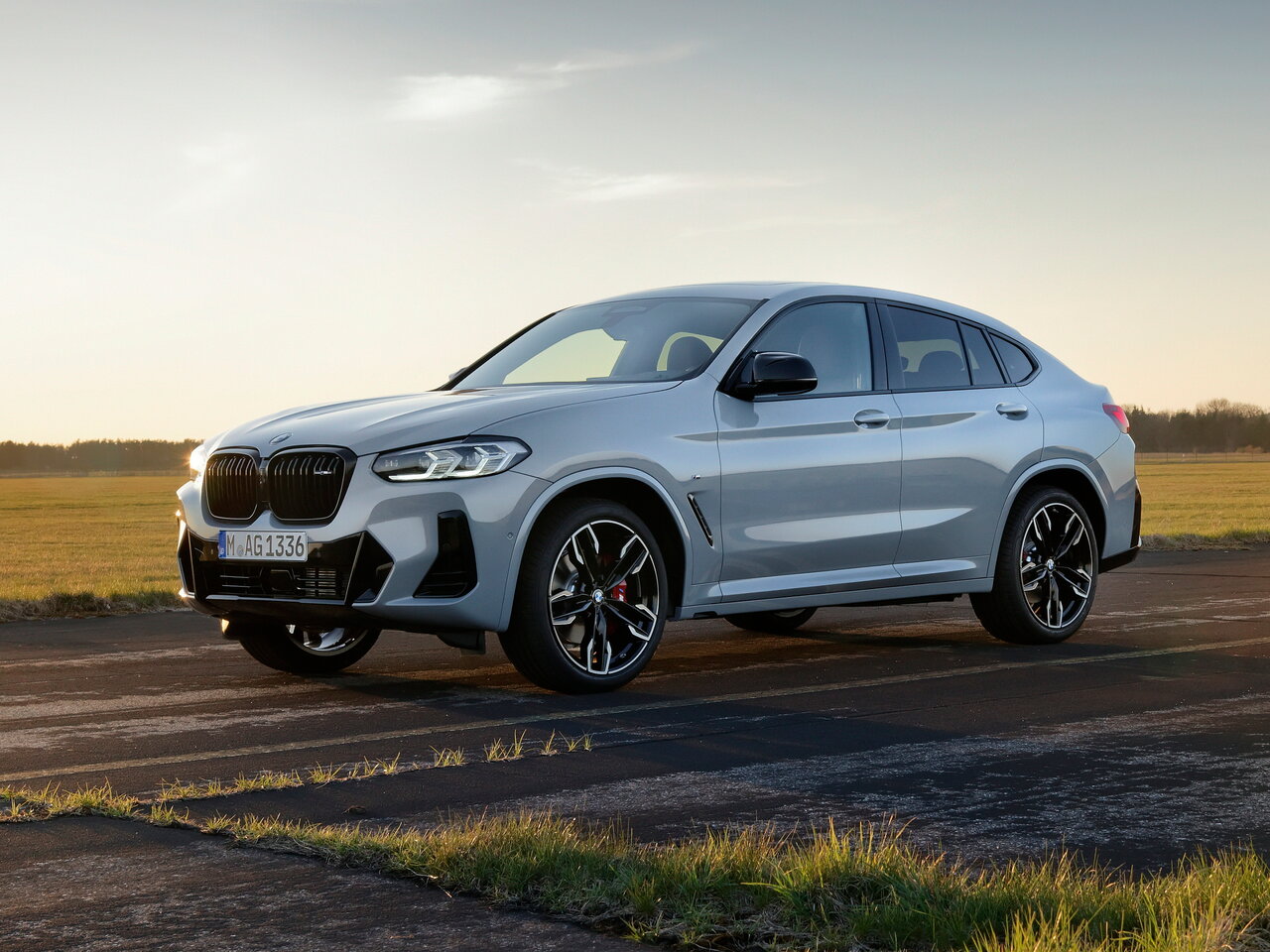 BMW X4 II (G02) Рестайлинг, внедорожник 5 дв.