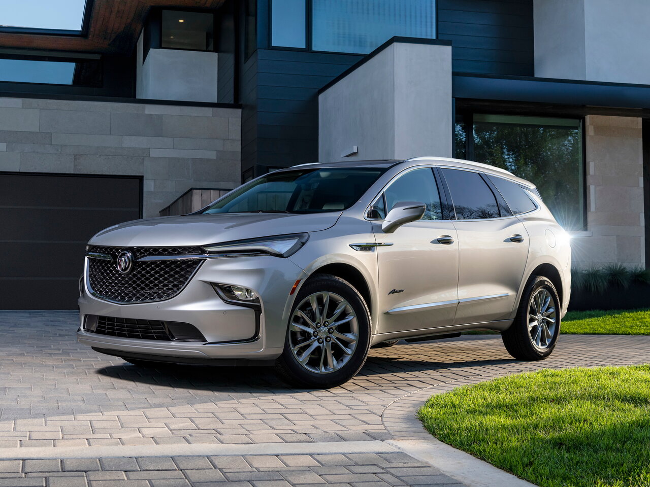 Buick Enclave II Рестайлинг, внедорожник 5 дв.