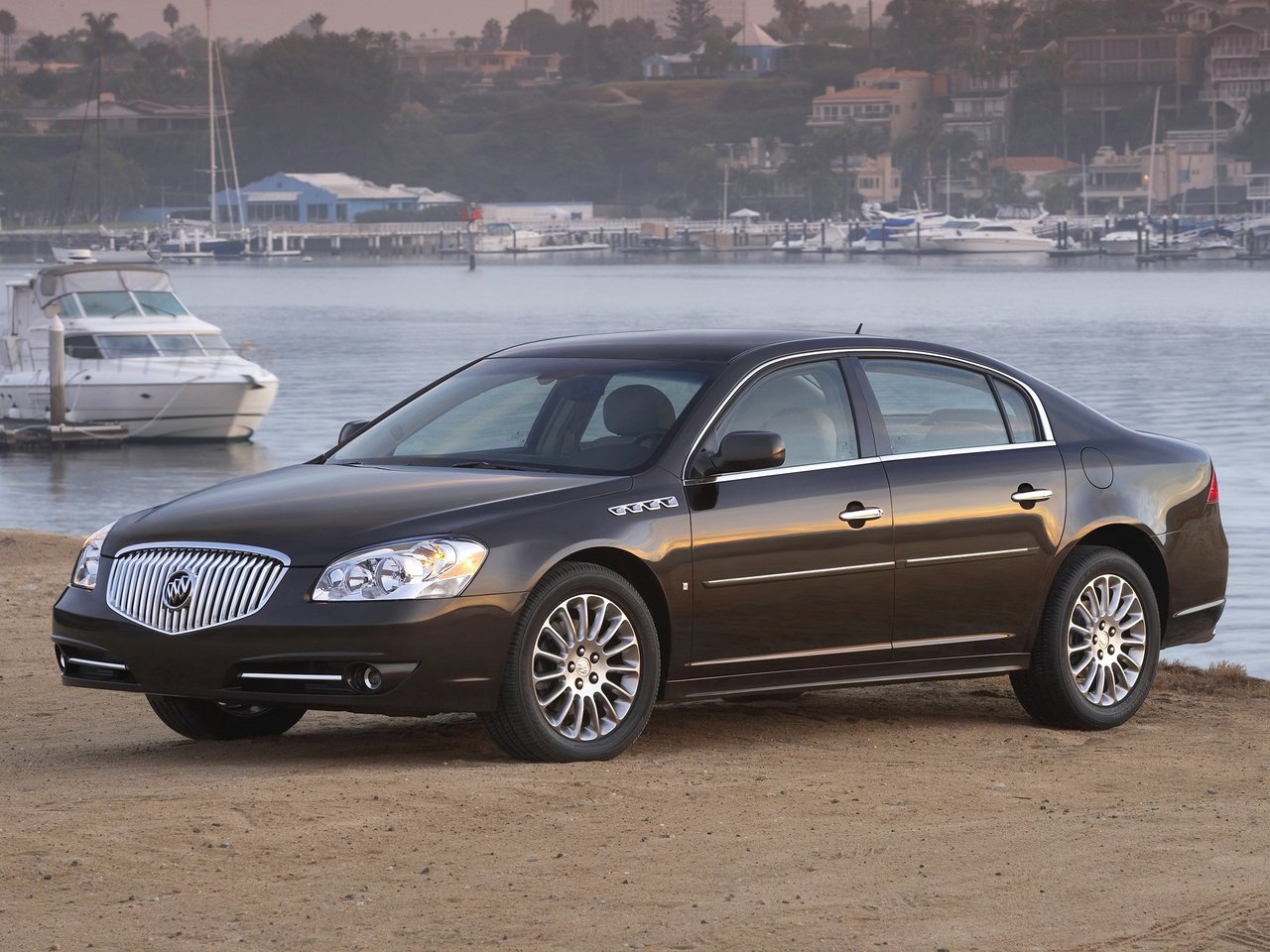 Buick Lucerne I Рестайлинг, седан