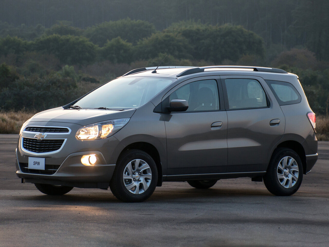 Chevrolet Spin I, минивэн