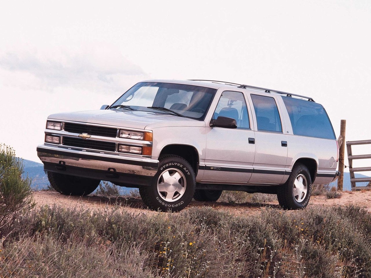 Chevrolet Suburban VIII, внедорожник 5 дв.