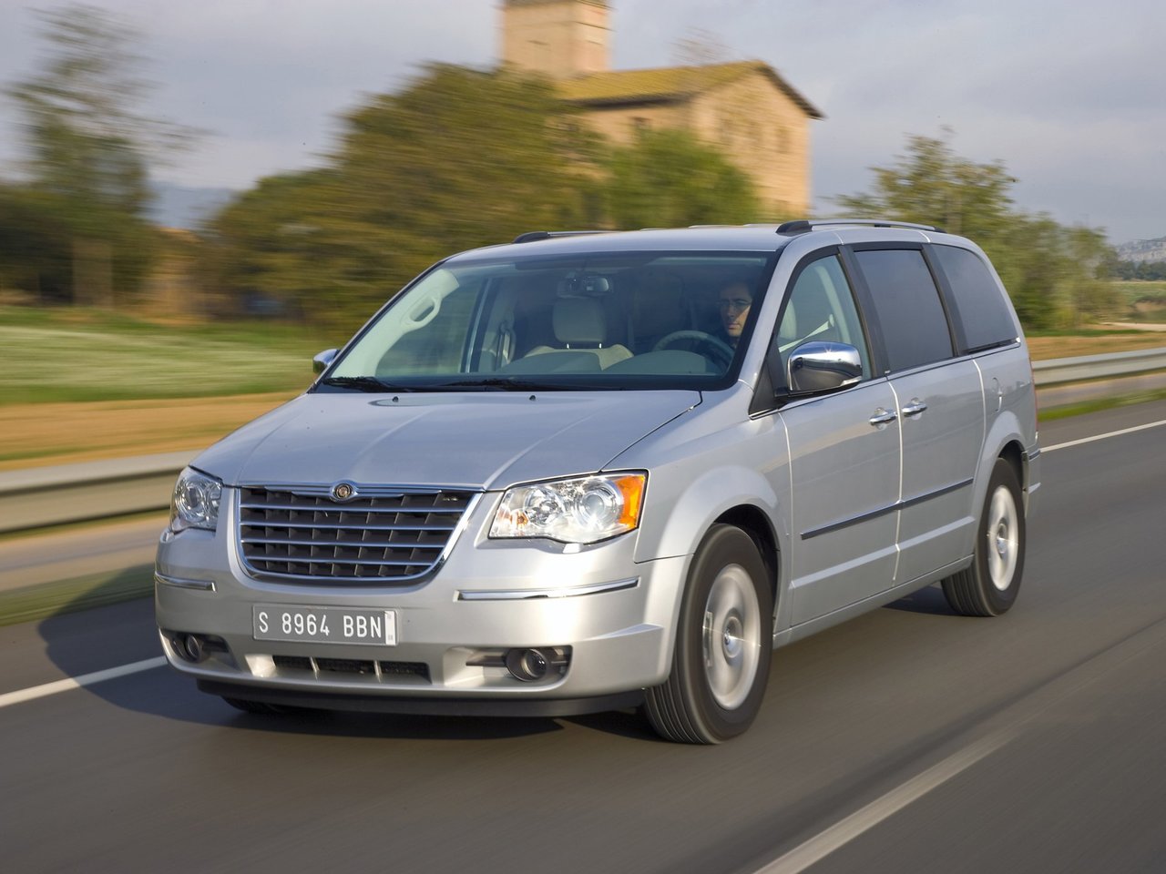 Chrysler Voyager V, минивэн