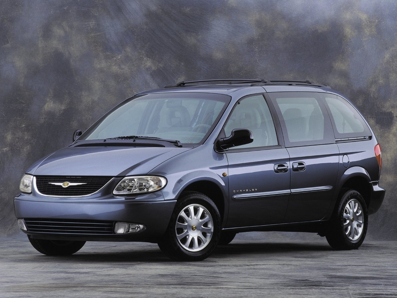 Chrysler Voyager IV, минивэн