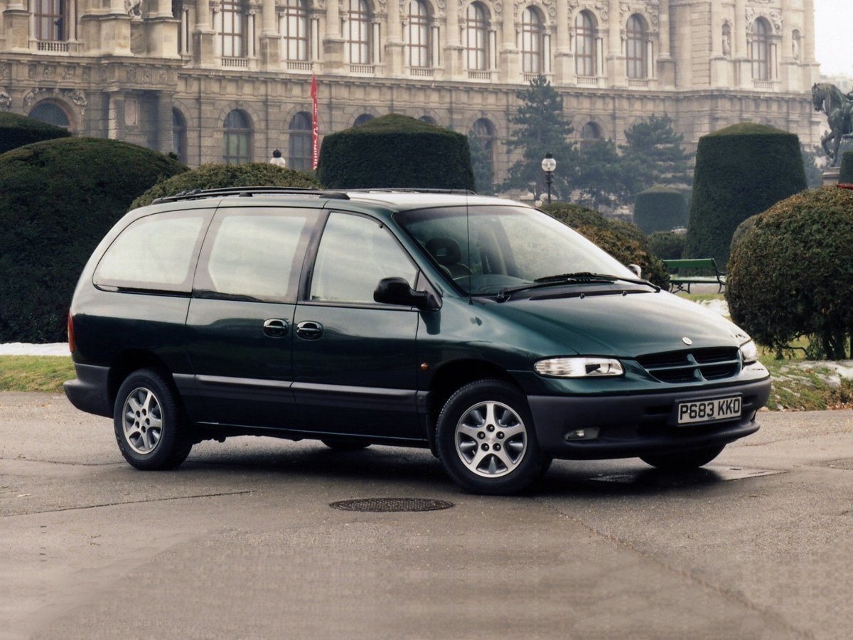 Chrysler Voyager III, минивэн