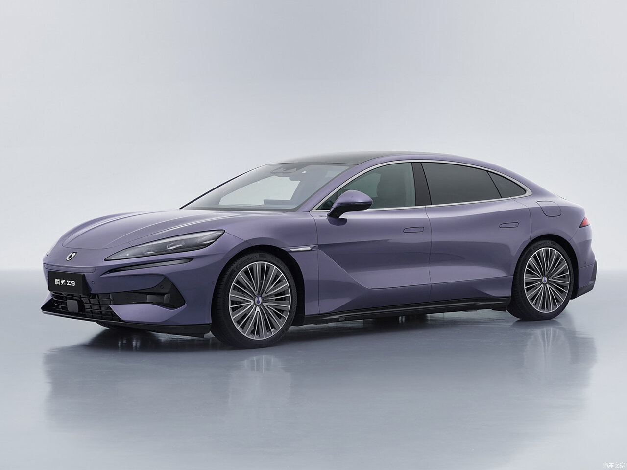 Denza Z9 I, седан