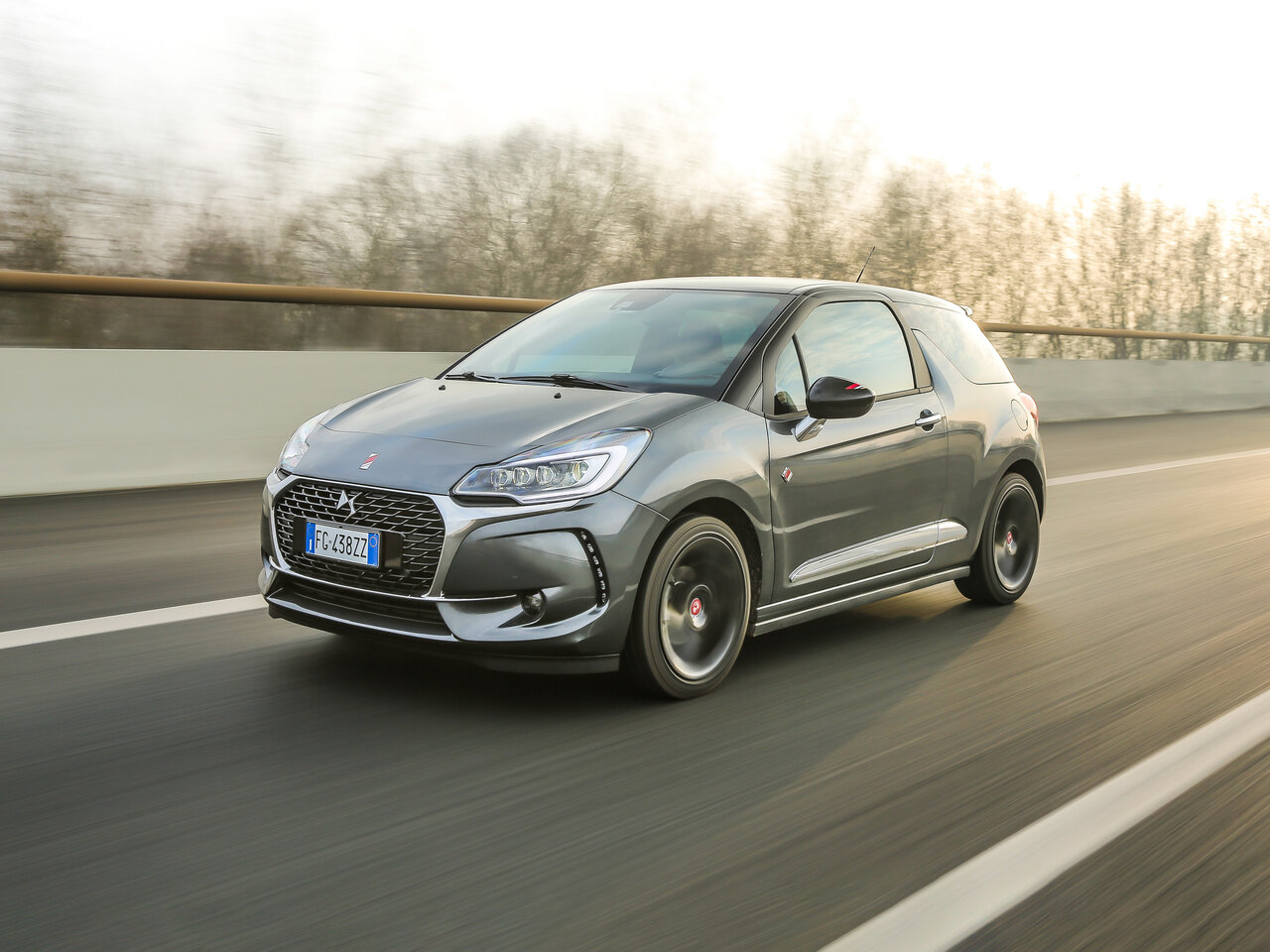 DS 3 I Рестайлинг, хэтчбек 3 дв.