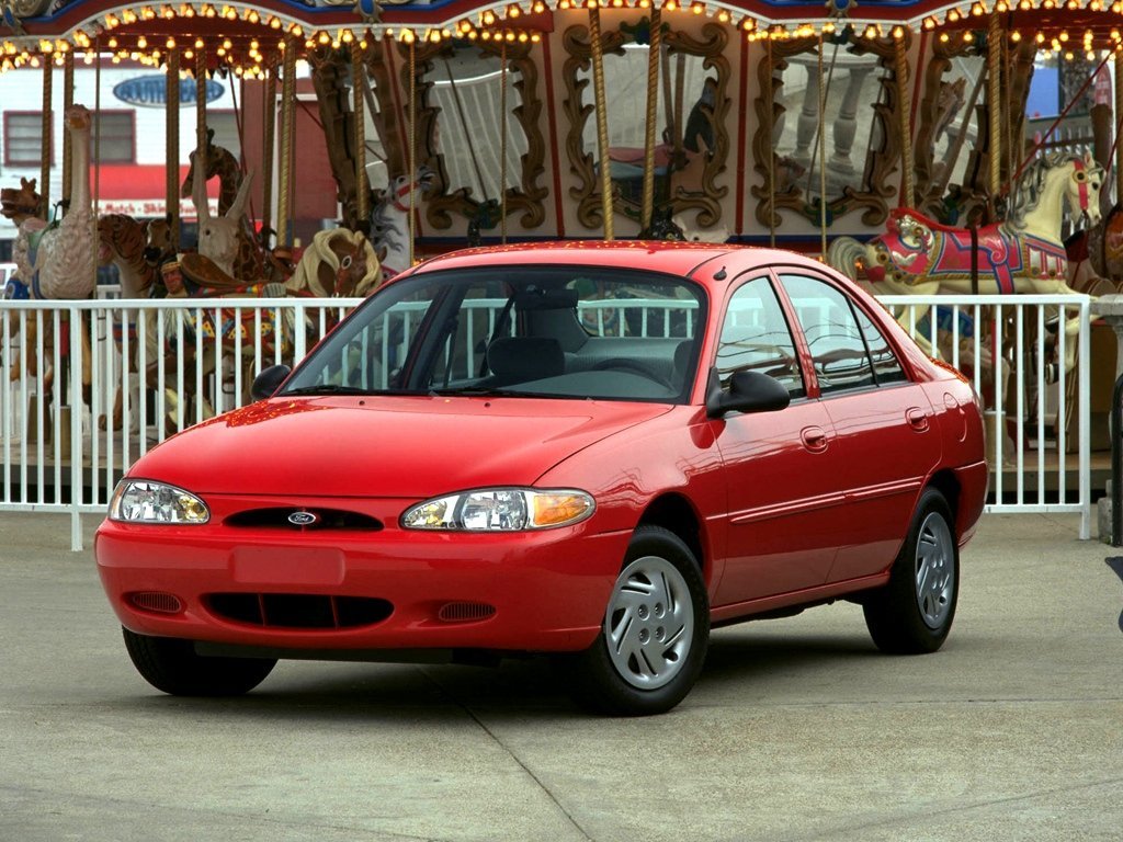 Ford Escort (North America) III, седан