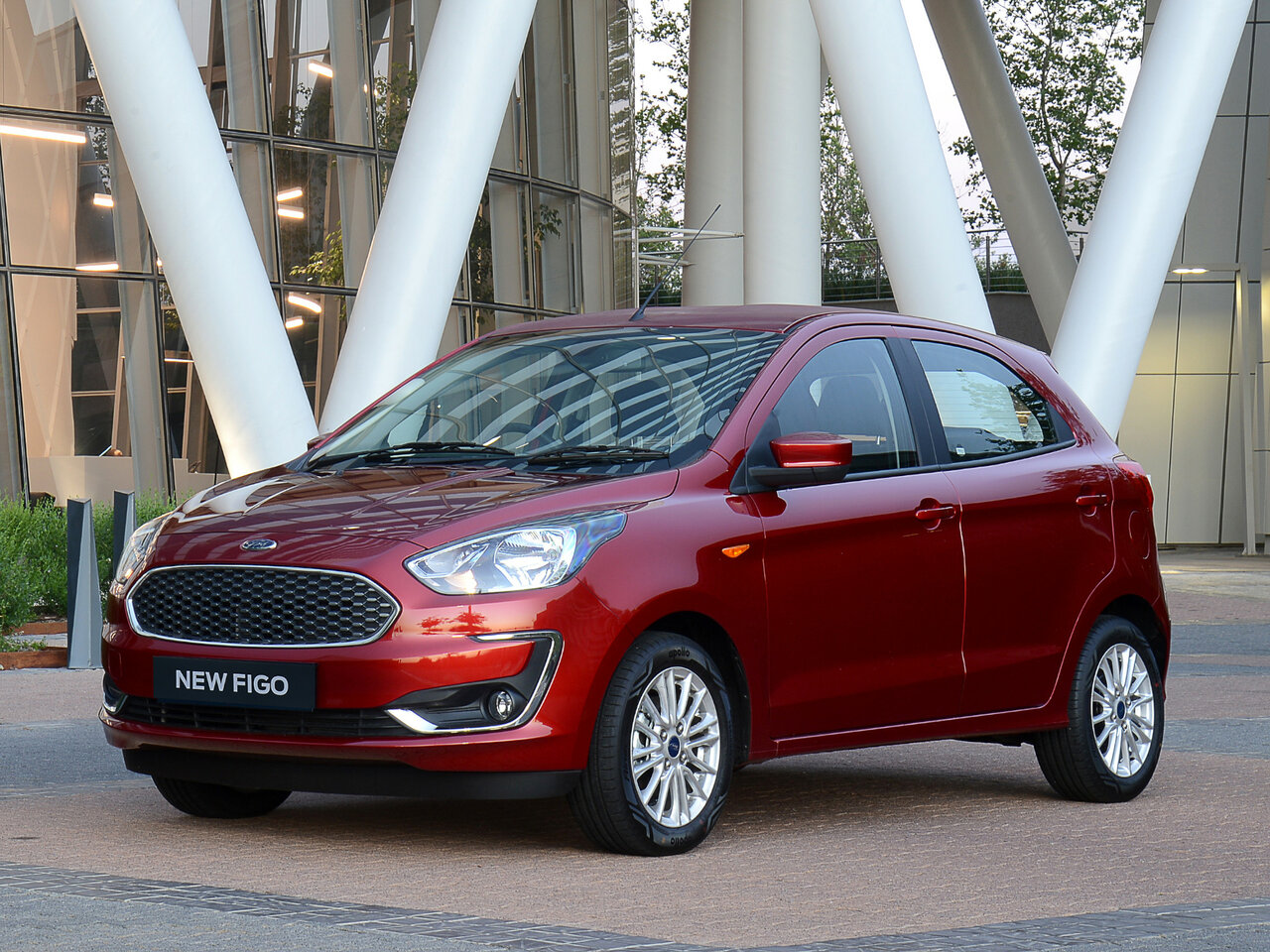 Ford Figo II Рестайлинг, хэтчбек 5 дв.