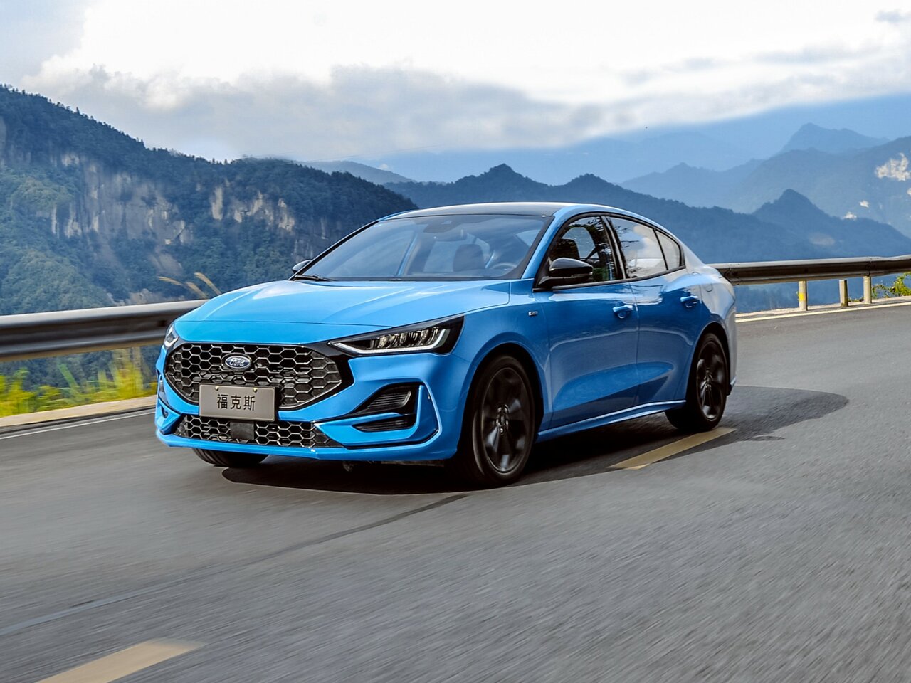 Ford Focus IV Рестайлинг, седан