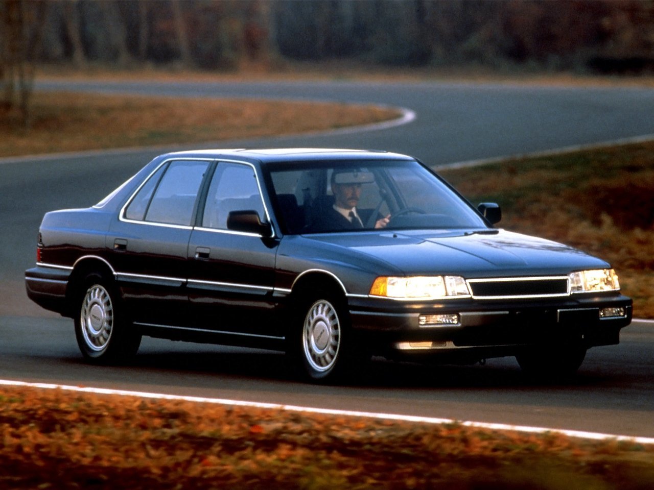 Acura Legend I, седан