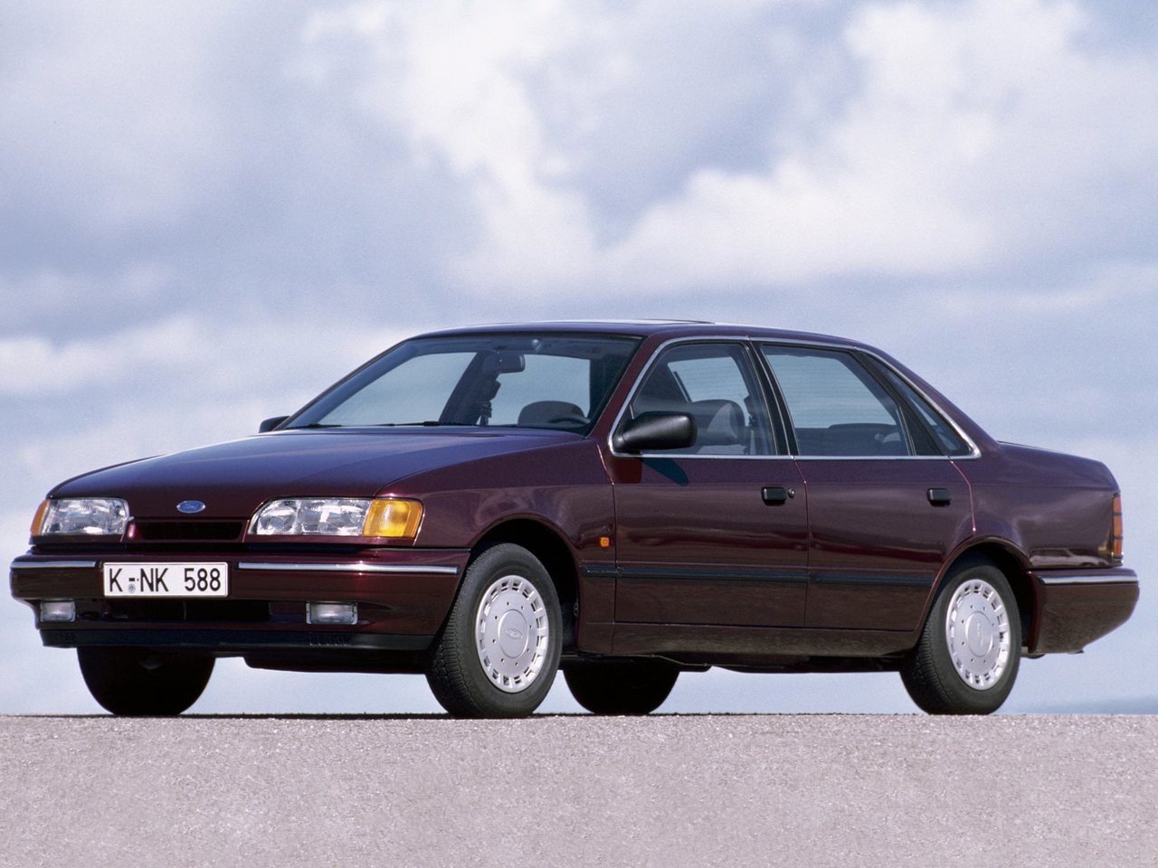 Ford Scorpio I, седан