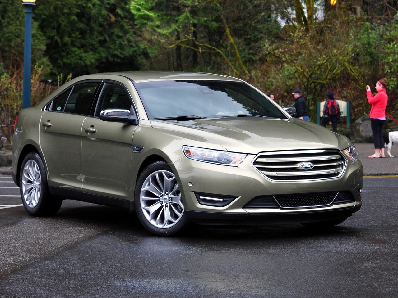 Ford Taurus VI Рестайлинг, седан
