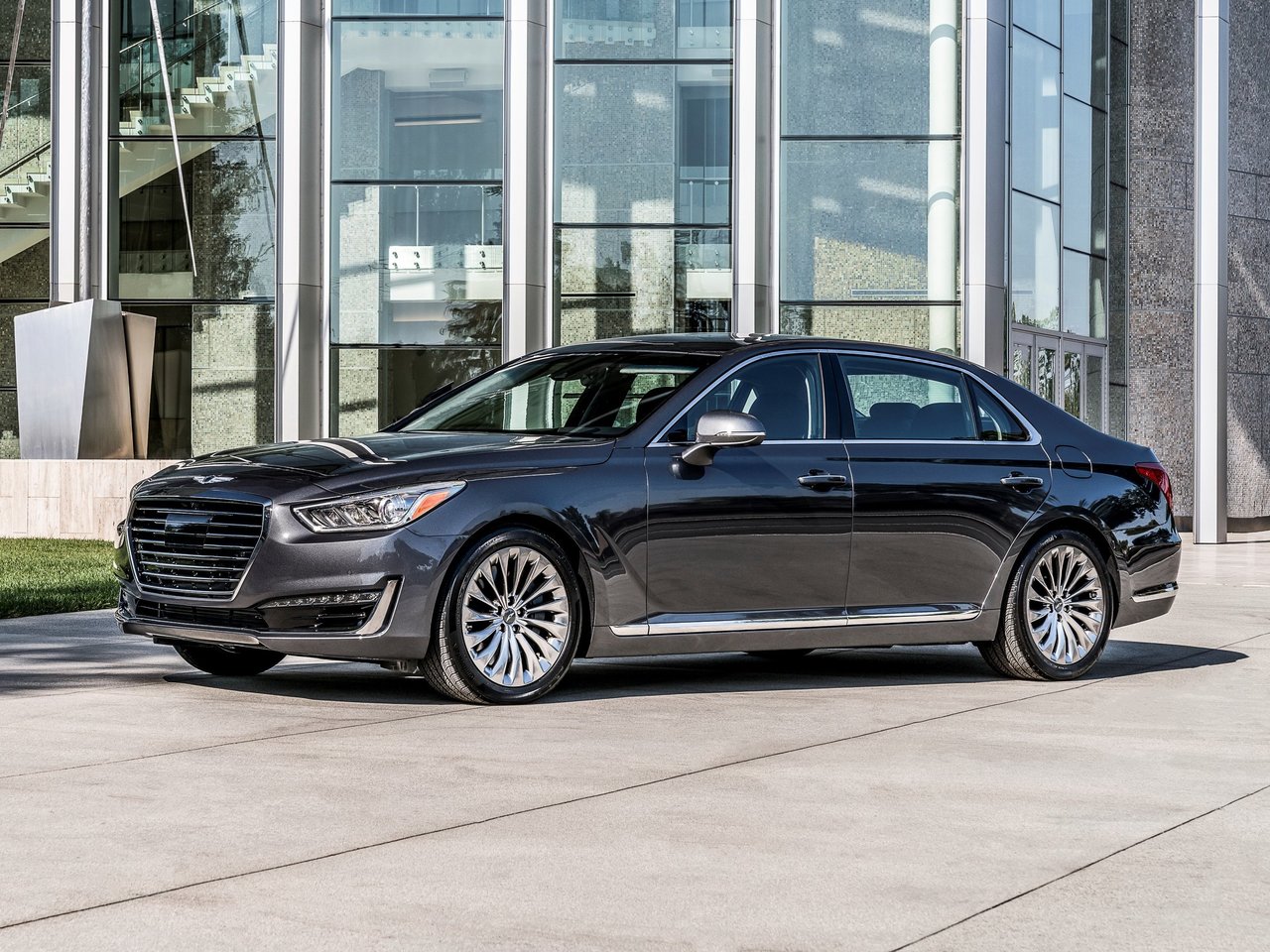 Genesis G90 I, седан