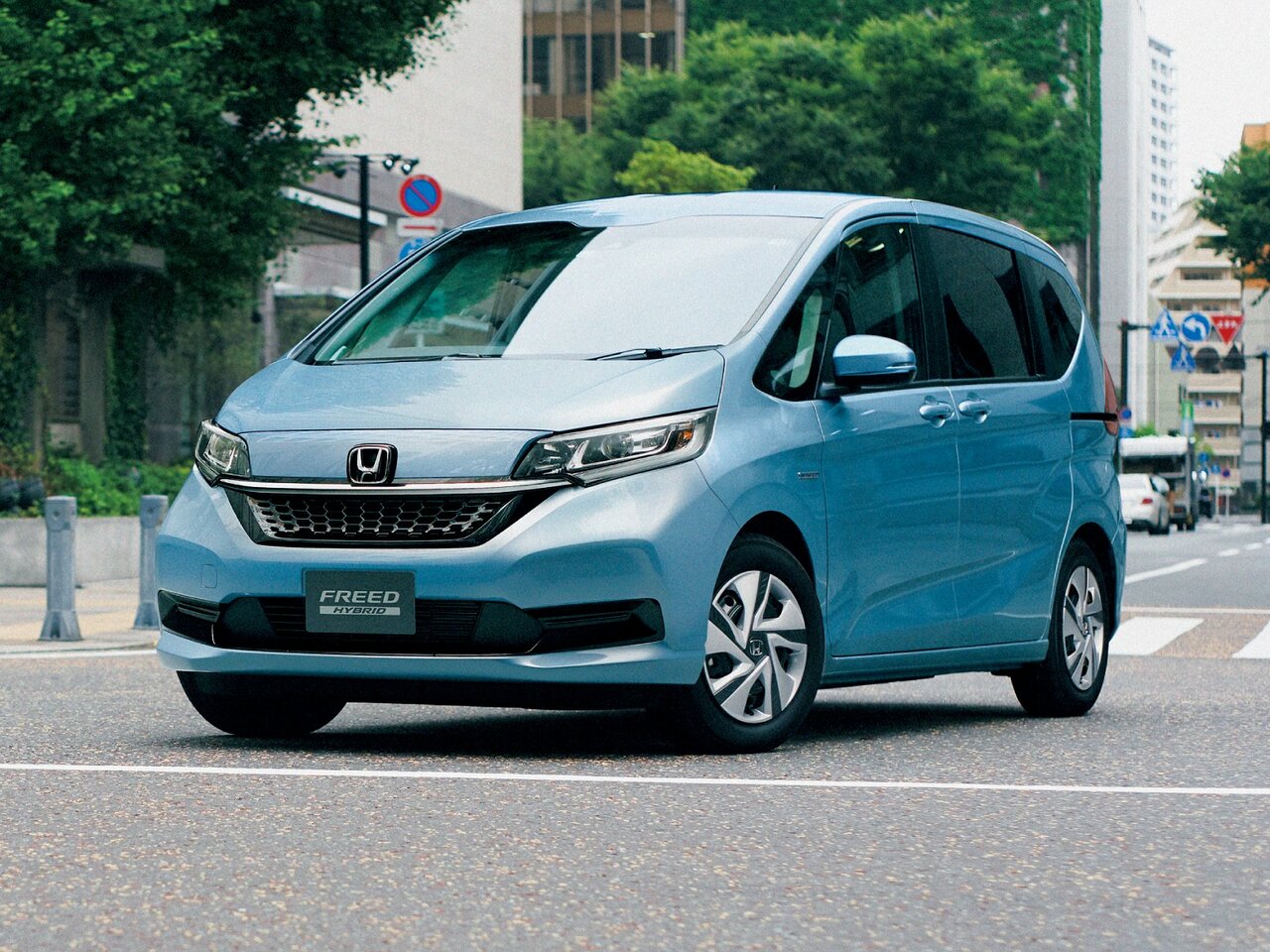 Honda Freed II Рестайлинг, компактвэн