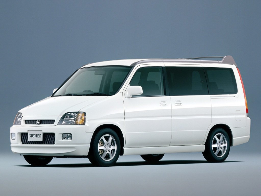 Honda Stepwgn I Рестайлинг, минивэн