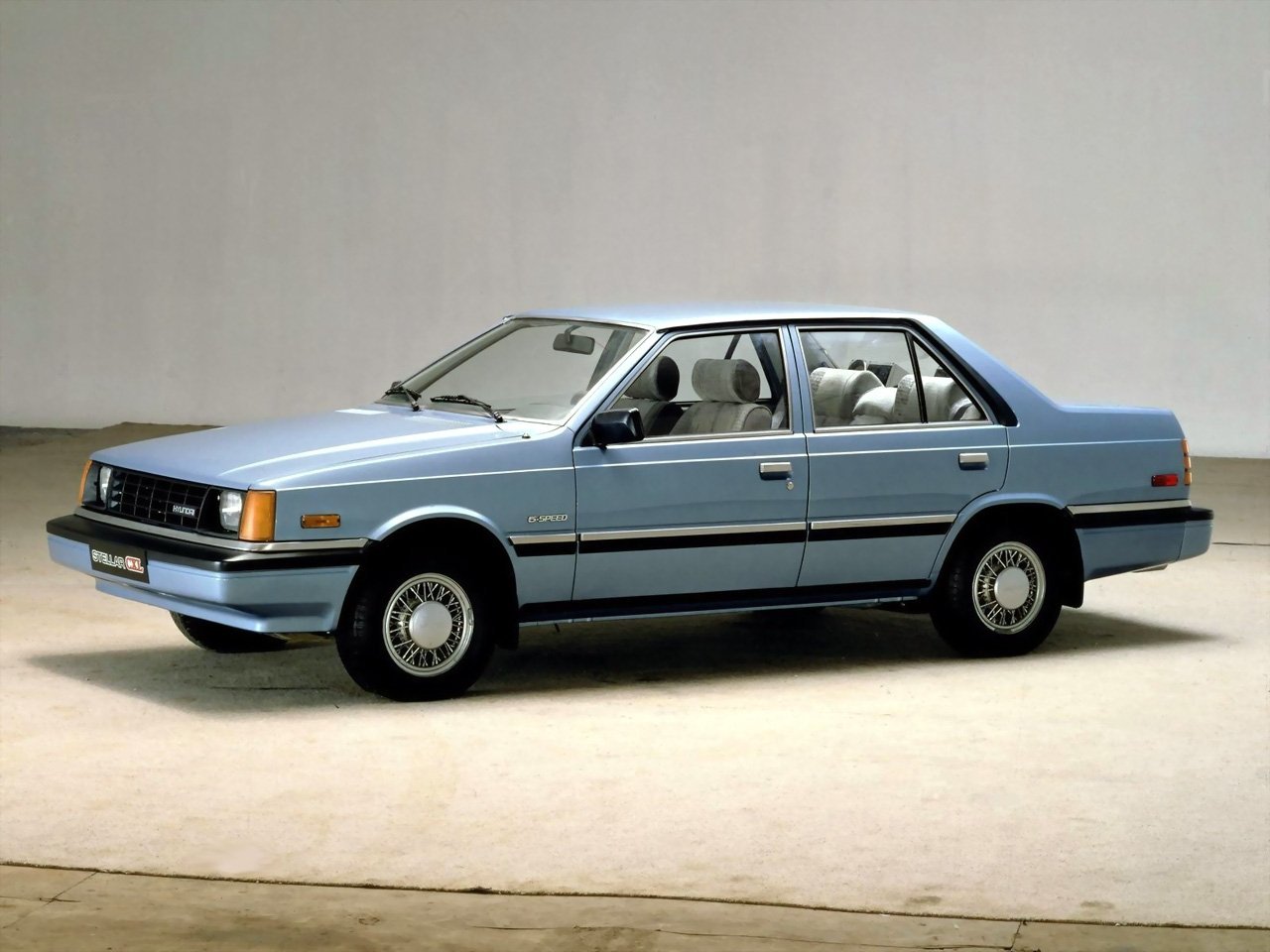 Hyundai Stellar I, седан