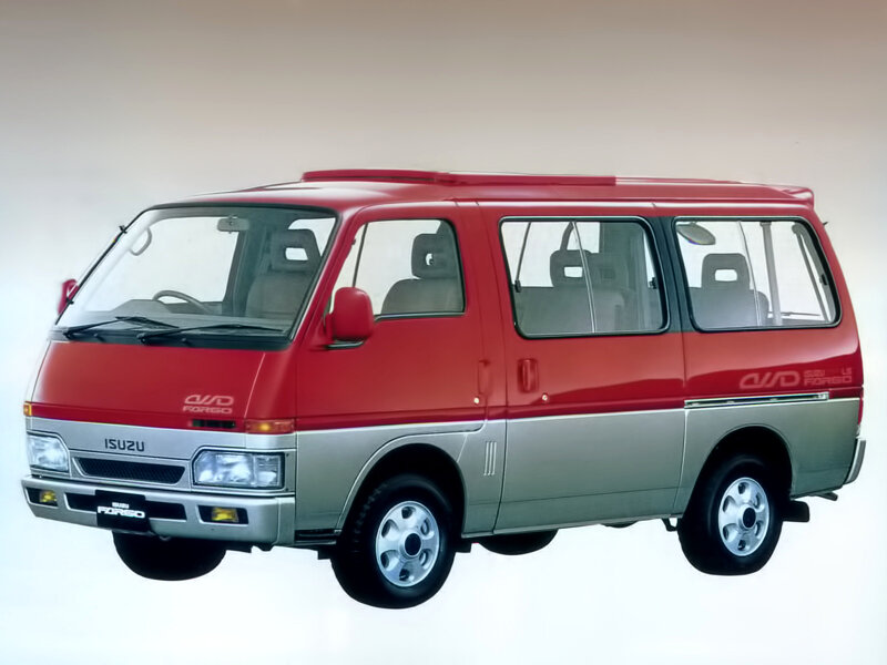 Isuzu Fargo I, минивэн