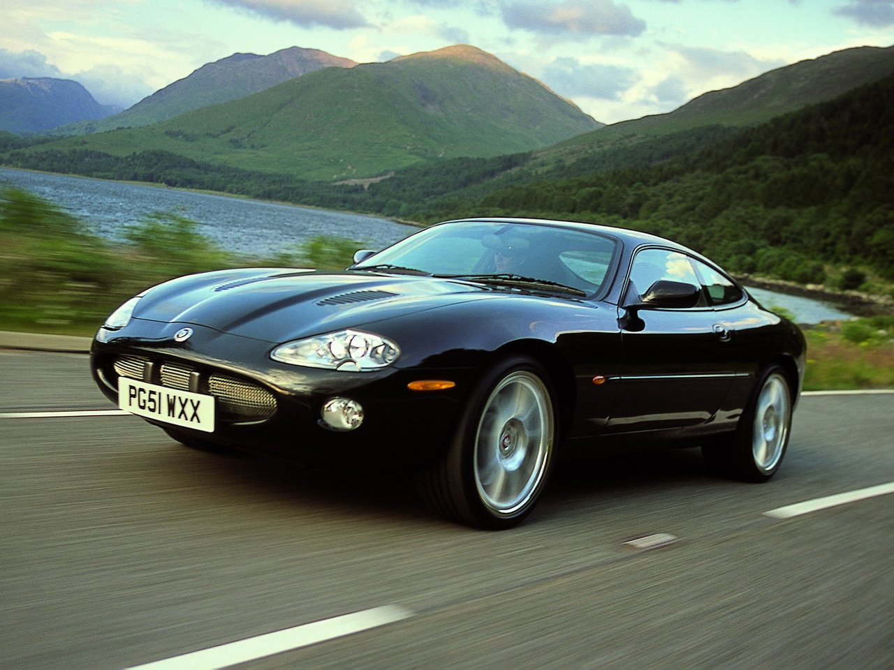 Jaguar XKR I, купе