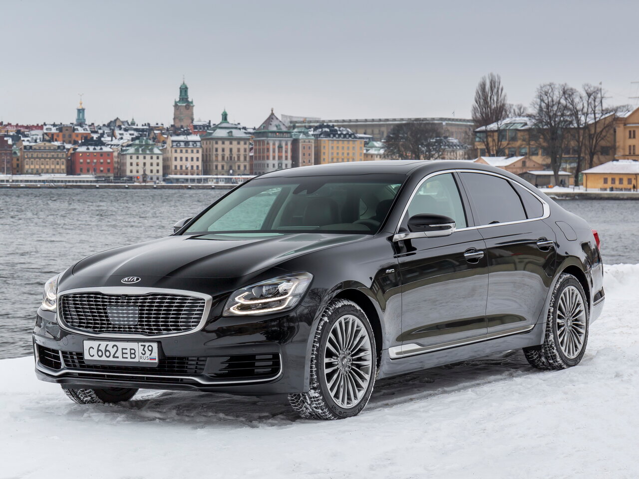 Kia K900 II, седан