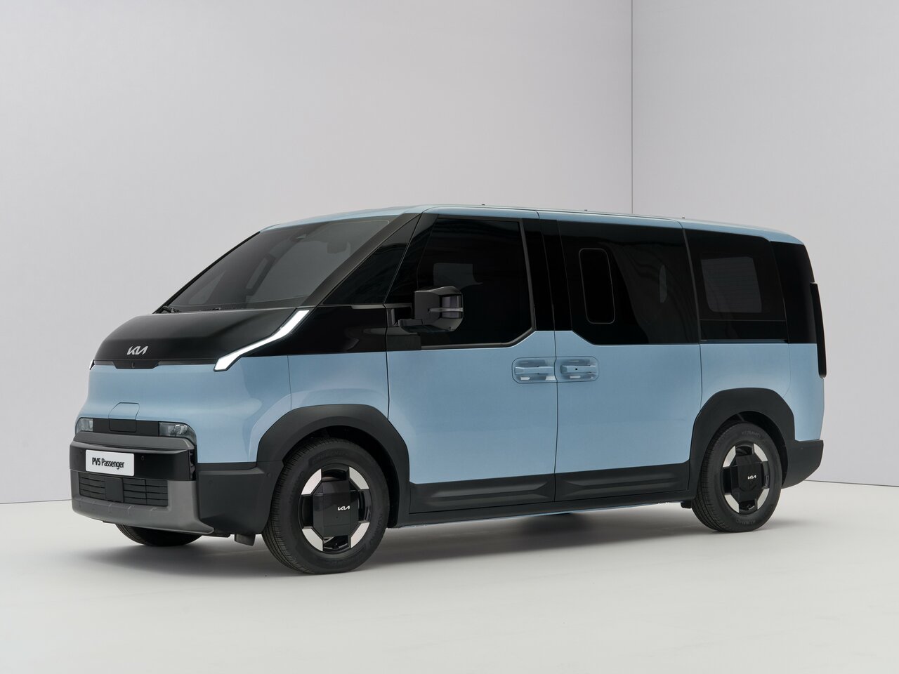 Kia PV5 I, минивэн