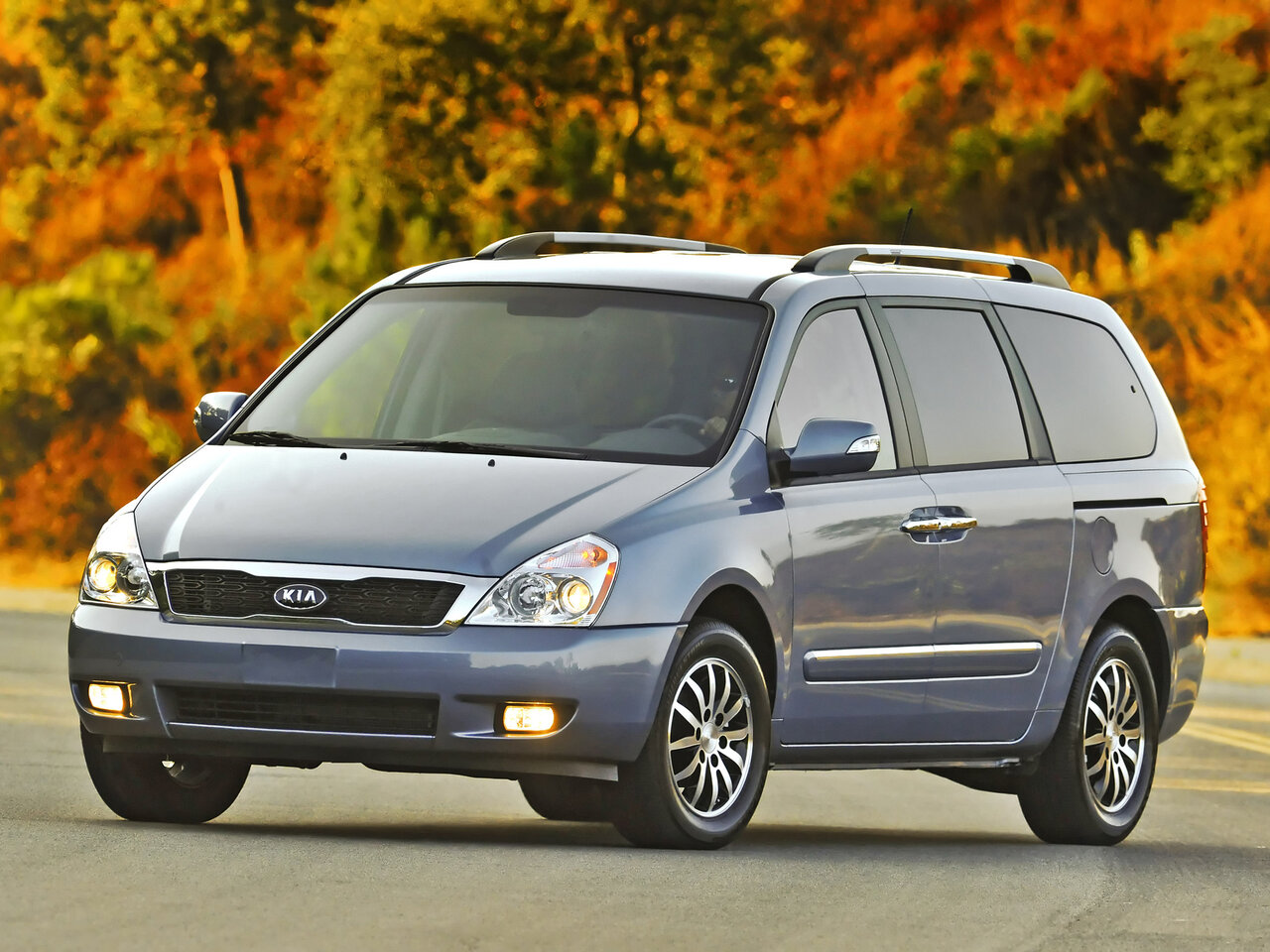 Минивэн lwb Минивэн lwb