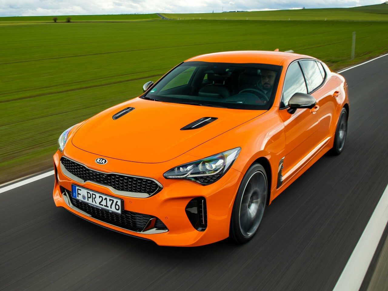 Kia Stinger I Рестайлинг, лифтбек