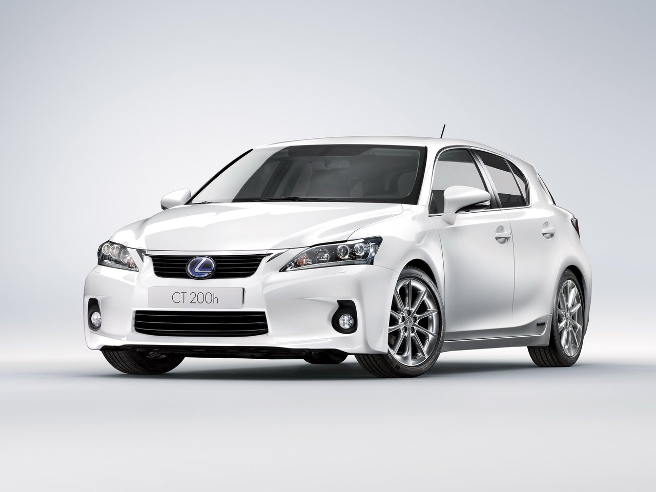 Lexus CT I, хэтчбек 5 дв.