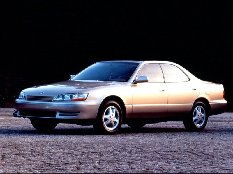 Lexus ES II, седан