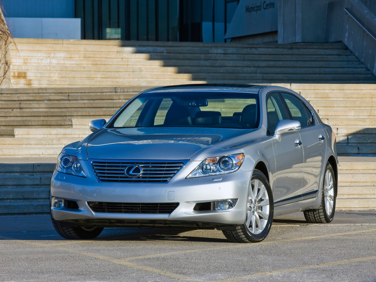 Lexus LS IV Рестайлинг, седан