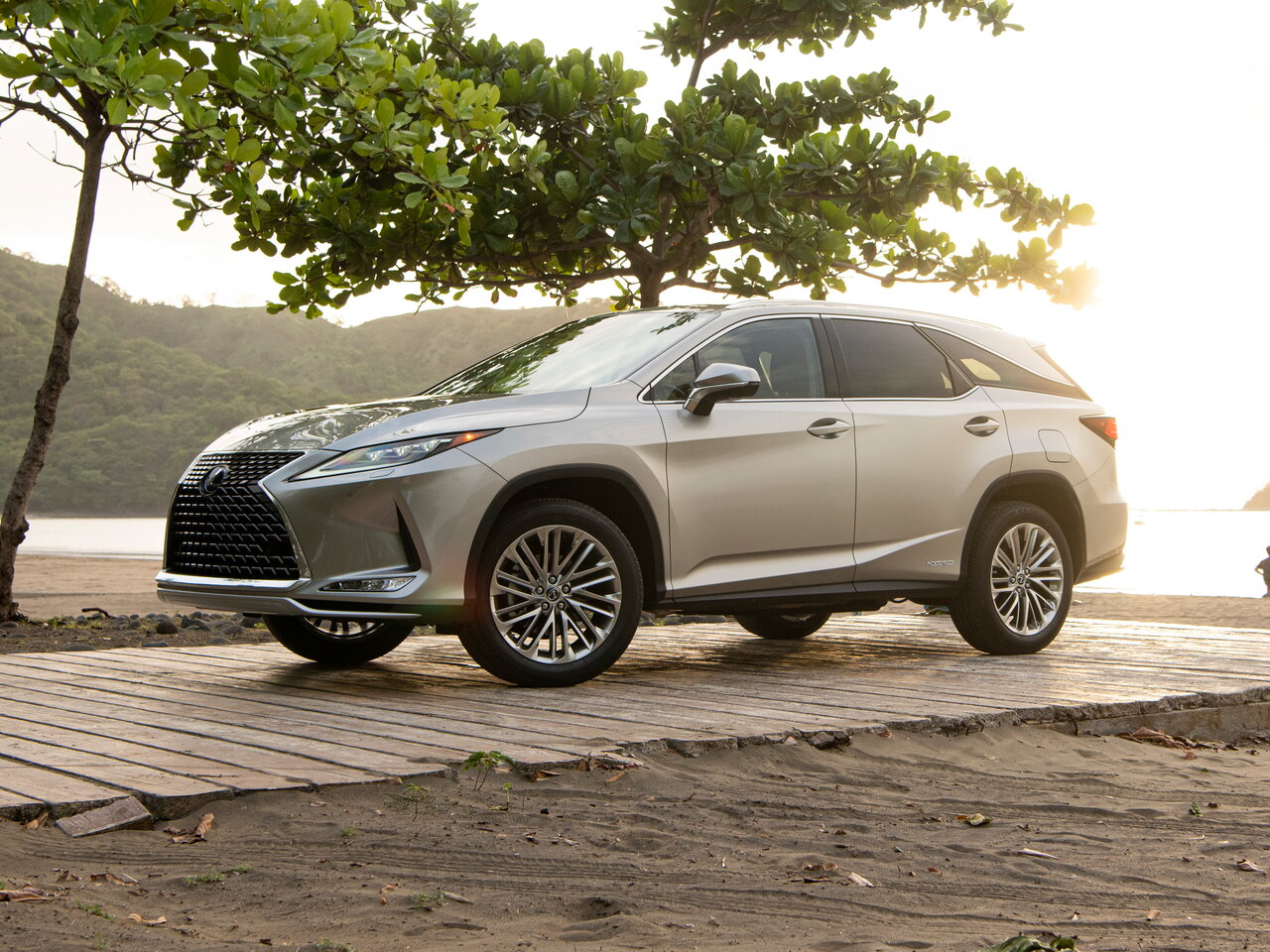 Lexus RX IV Рестайлинг, внедорожник 5 дв.